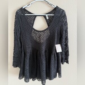 Free People NWT Black Lace & Embroidery Women's Top‎ w/ Back Out size Medium